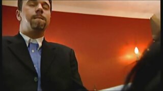 Lega il suo fidanzat ...